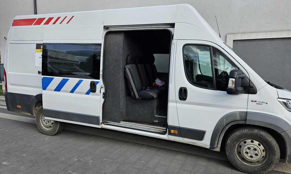 Wypożyczalnia Busów Bus 6 -9 osobowy Brygadówka Holenderka Autolaweta Bus Winda