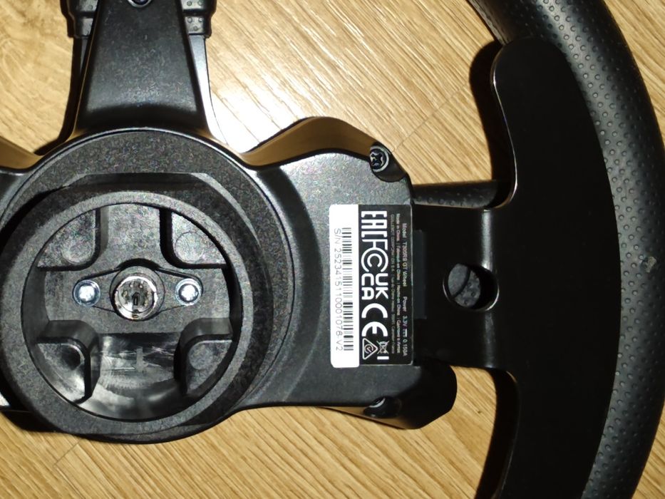 Thrustmaster t300 rs gt