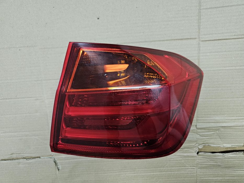 Farolim Direito Original BMW Serie 3 F30 Pre LCI