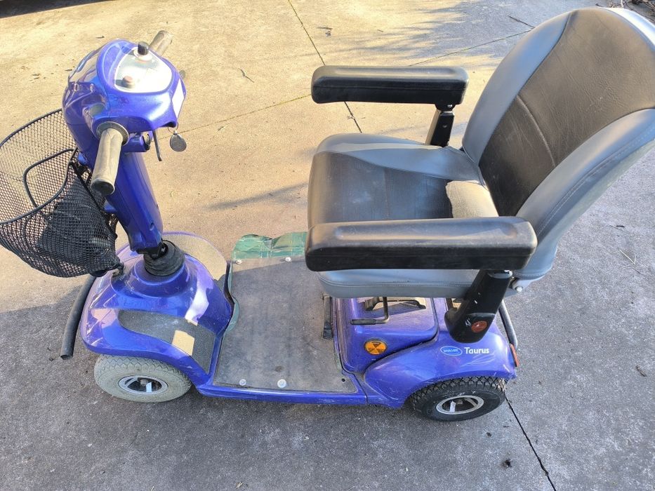 Vendo Scooter elétrica