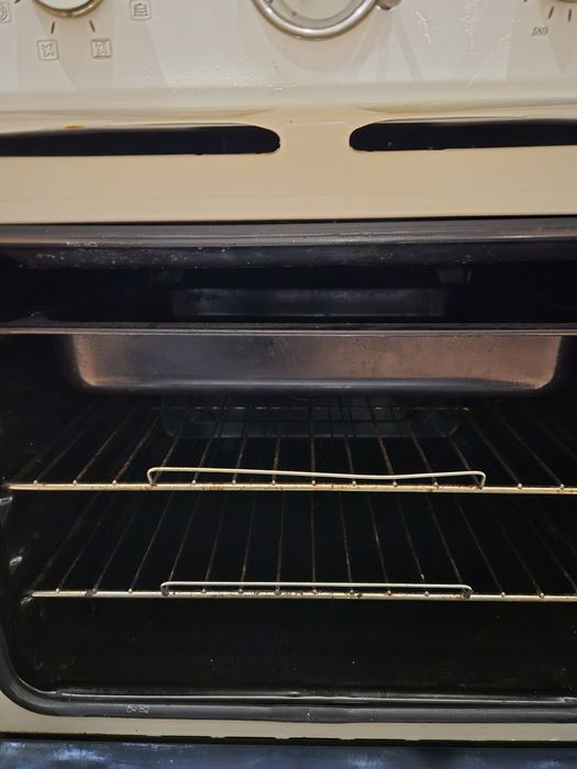 Духова шафа ARISTON (Черкаси