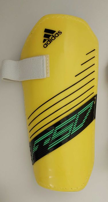 Ochraniacze sportowe ADIDAS F50 LITE