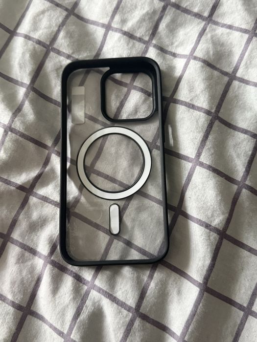 Продам чохол на 14 pro