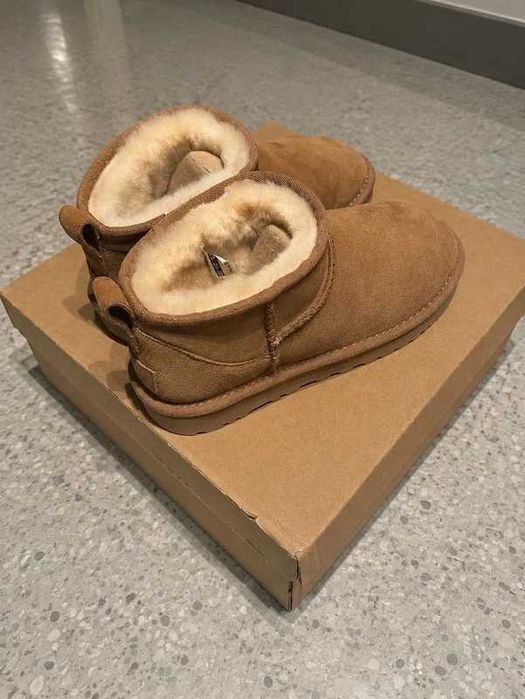 UGG Classic Mini Boots Chestnut r.39