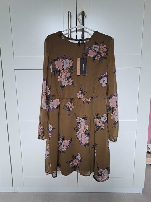 Nowa sukienka Vero Moda, rozm. L
