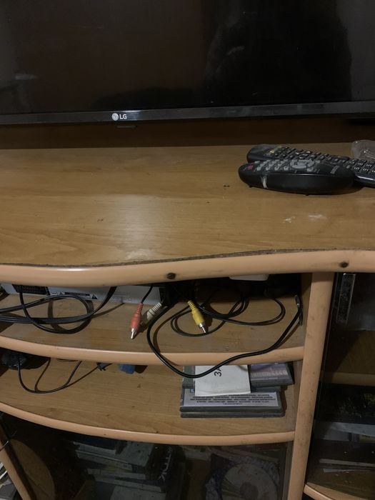 Тумба, подставка под телевизор