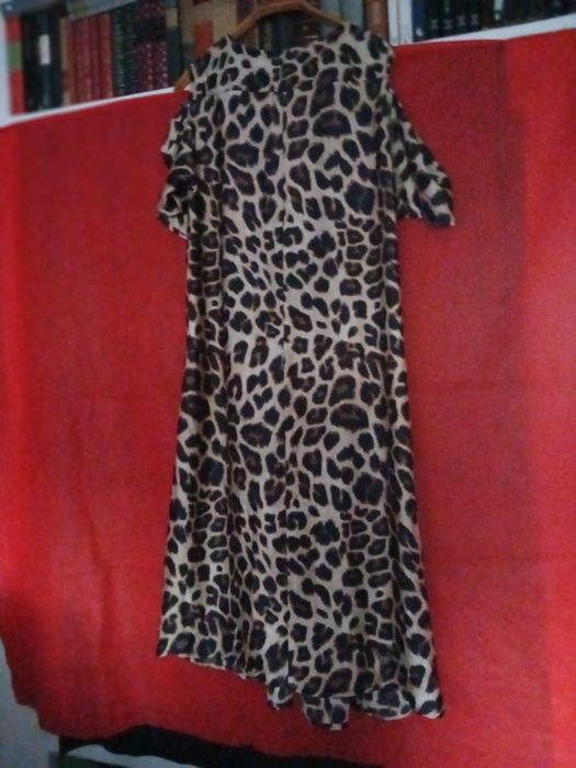 Vestido sêda padrão tigre