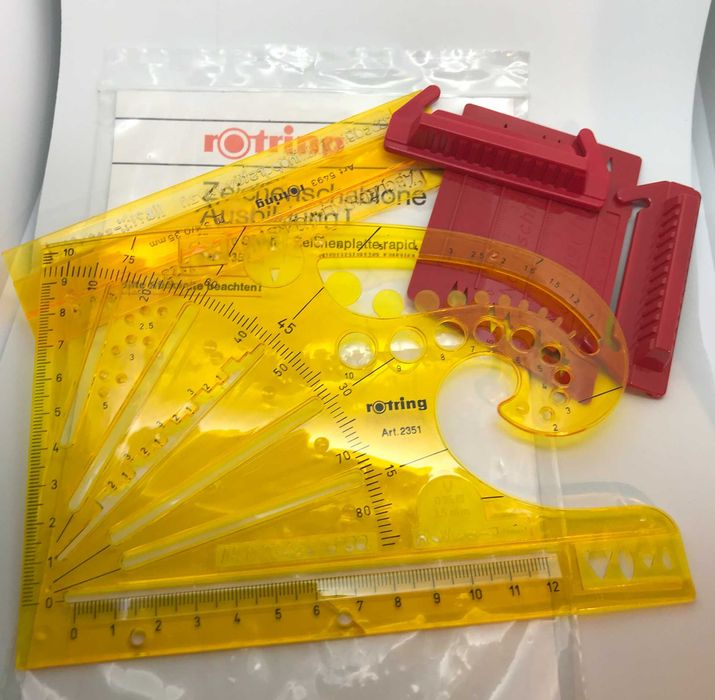 Prancheta de Desenho ROTRING A3 - com réguas e escantilhões