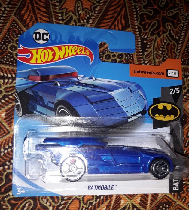 Hot Wheels Batmobile