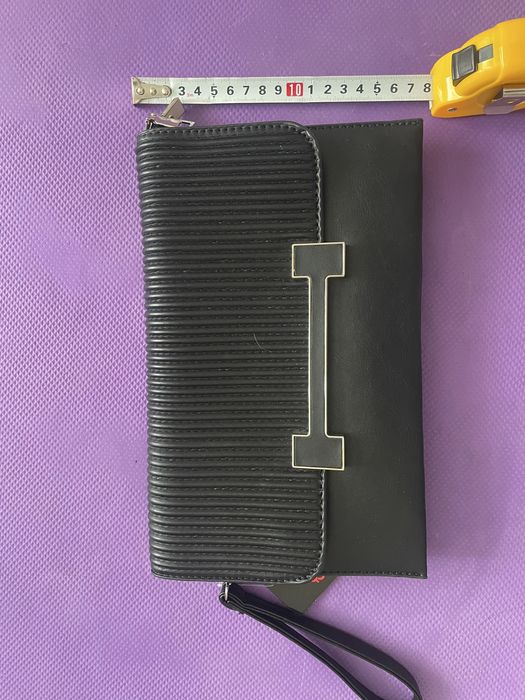 Клатч класичний новий