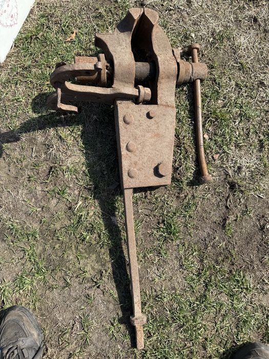 Sprzedam imadło zabytkowe antyczne