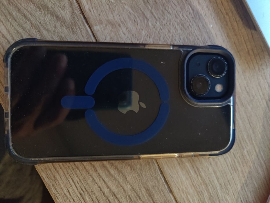 iPhone 13 128g .