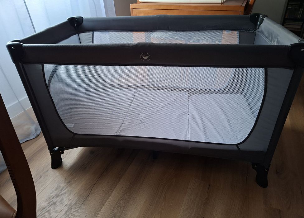 Cama bebé / Berço de viagem/ parque