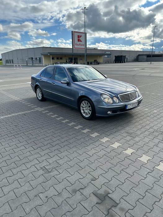 Sprzedam przywatny samochód.