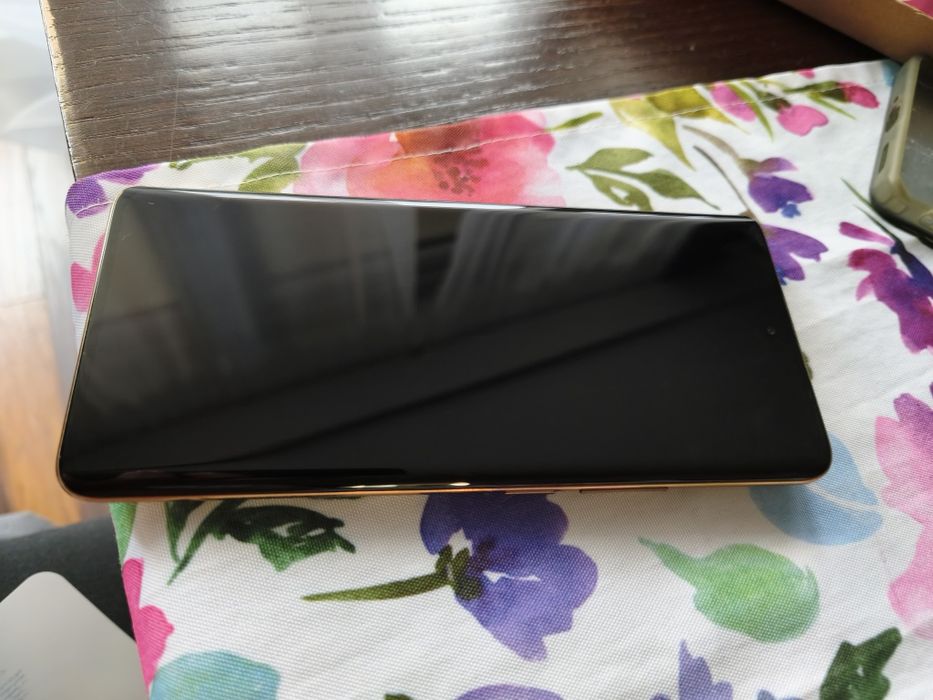 Realme 11 pro + 5G