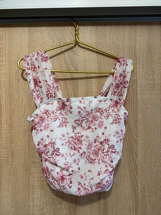 Квітковий топ Shein