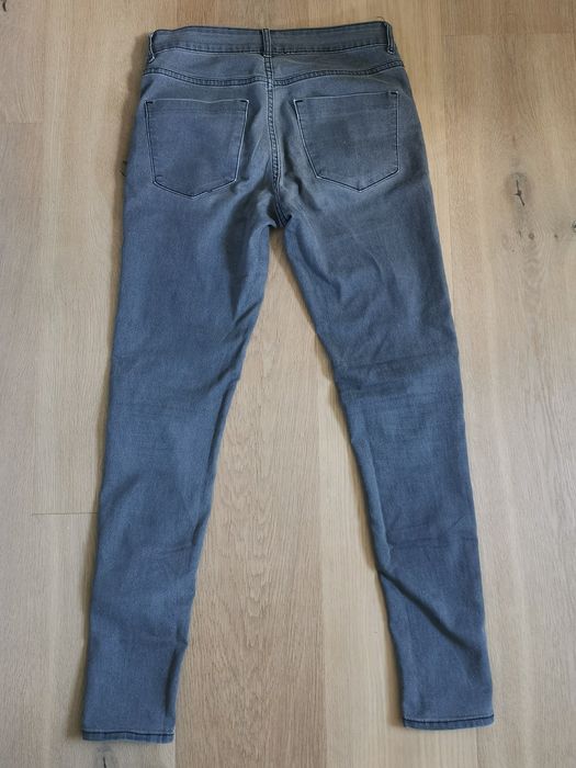 Szare jeansy skinny fit Kiabi rozmiar 36