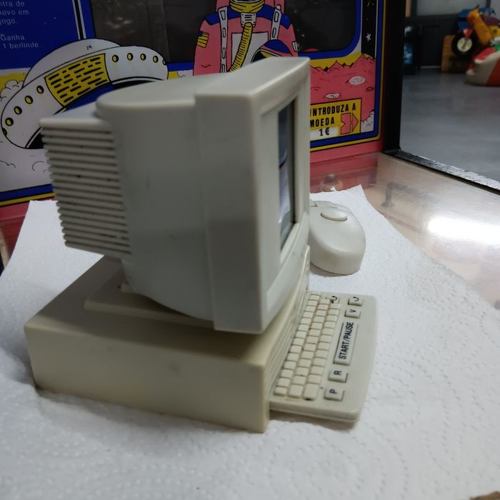 Mini consola antigas, brinquedo antigo,  maquina de jogo