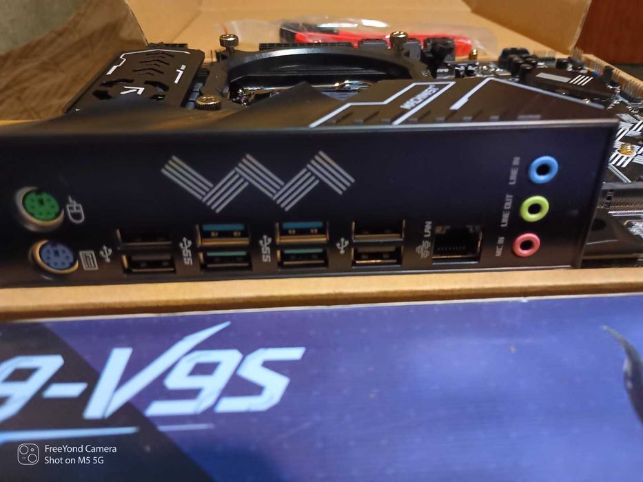 Материнська плата Machinist X99 V9S