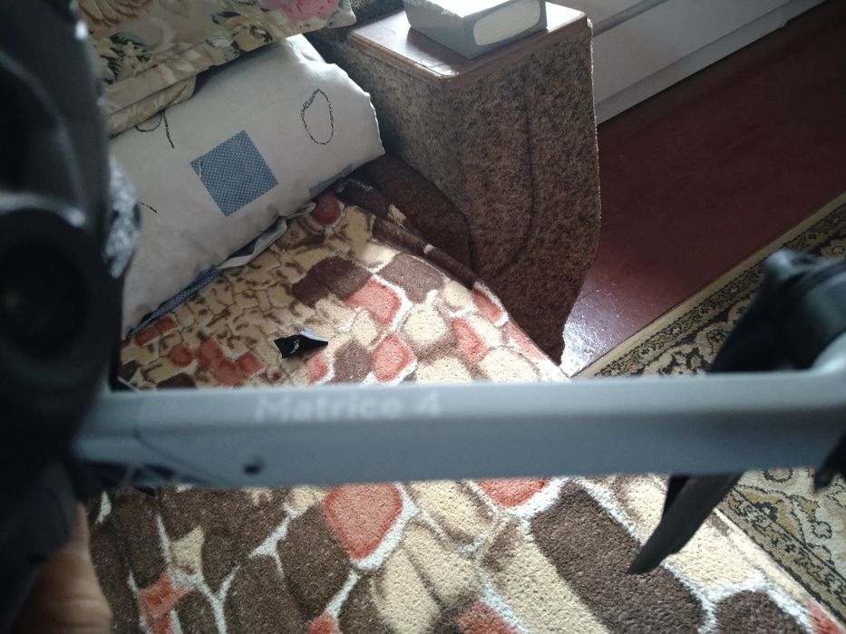 Matrice 4t (дрон)