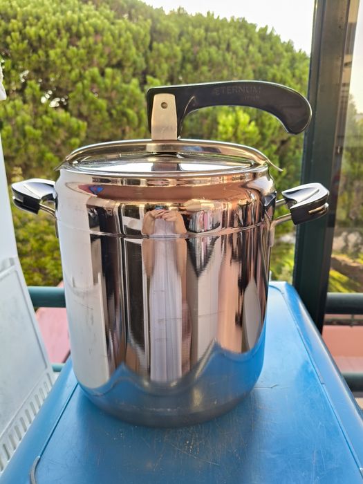 Panela de pressão Italiana