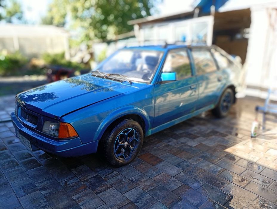 Продам АЗЛК 214120