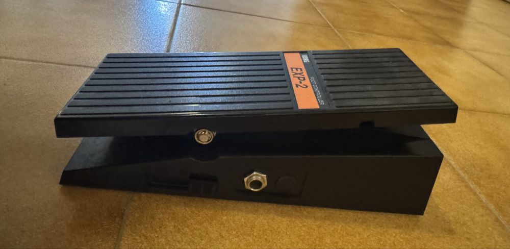 Pedal Volume/Expressão Korg EXP2