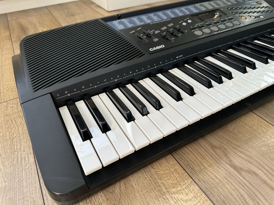 Keyboard Casio CT-700