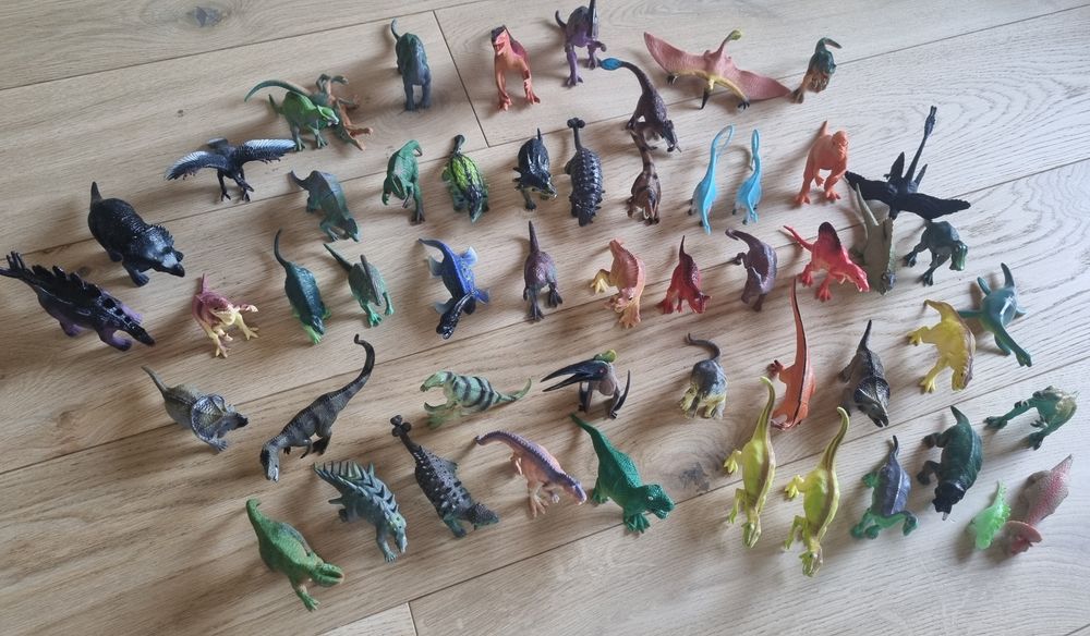 Zestaw dinozaurów