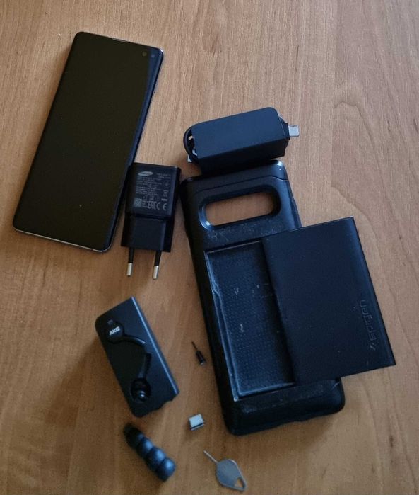 Samsung Galaxy S10+ PLUS 8GB/128GB Ceramic Black Gratisy