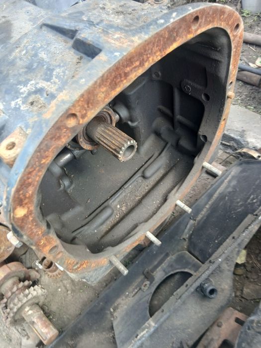 продам  проміжутку на нюхоланда TL5060