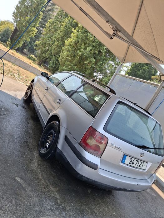 Passat pd 100 em bom estado ..aceito retomas