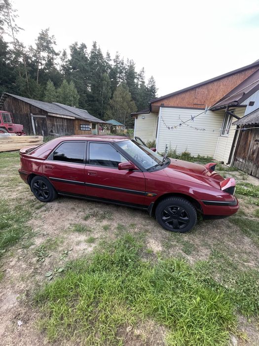 Продам мазду 323f хороший стан