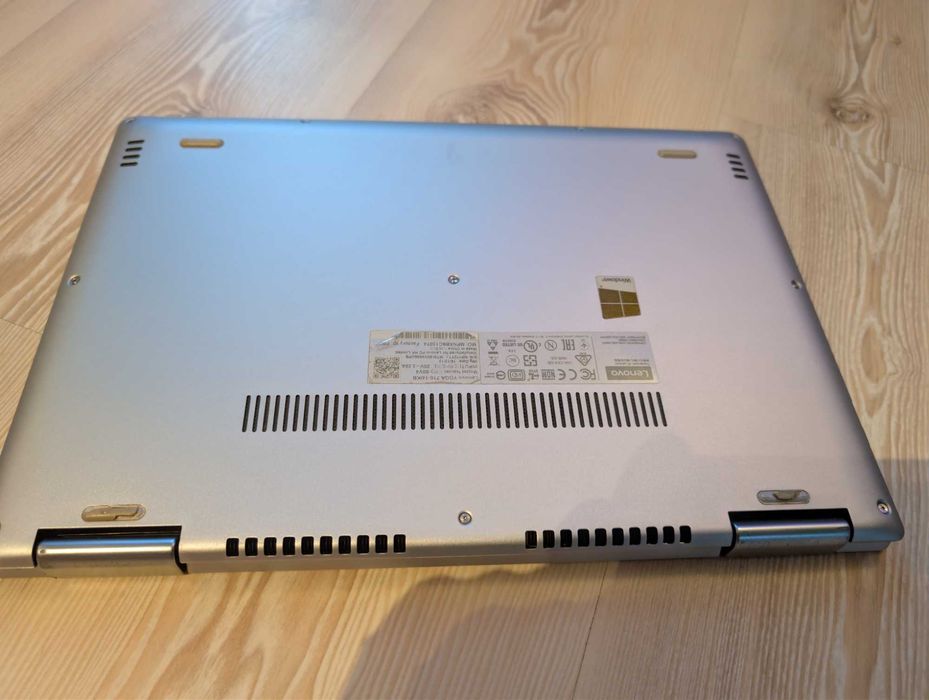 Lenovo Yoga 710-14IKB 2-w-1|80VR|Ekran dotykowy