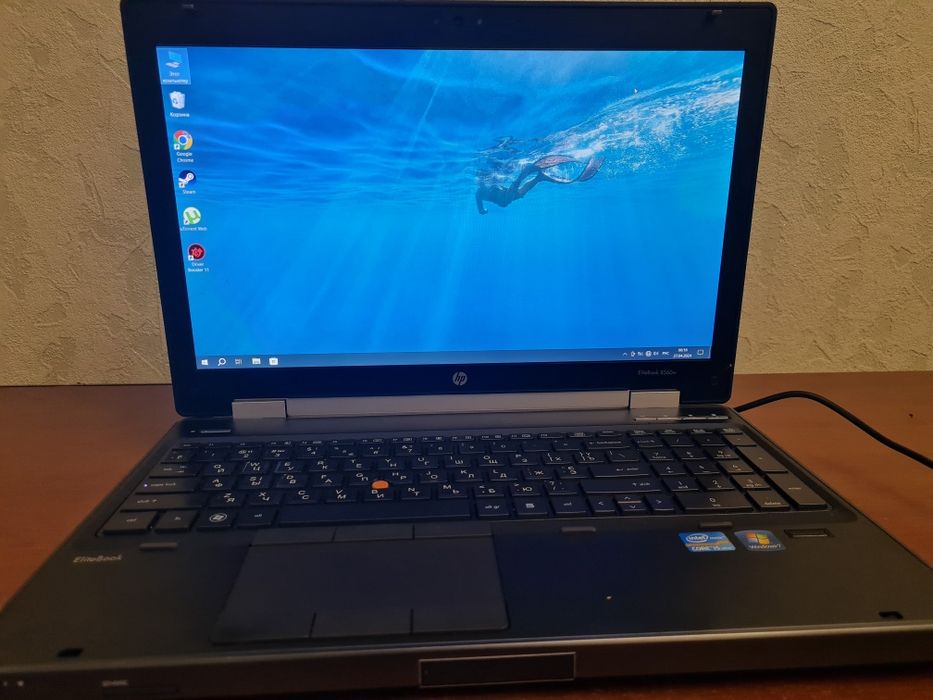 Игровой ноутбук HP EliteBook 8560w/ Core i7/ 15.6"
Full HD
