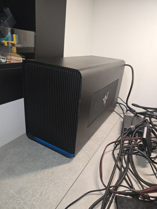 Egpu Razer Core X Chroma Vega 64