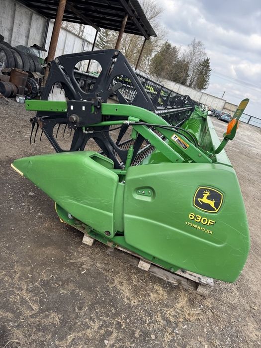Жатка гідрофлекс з США, John deere F630 9м. соєва жатка.
