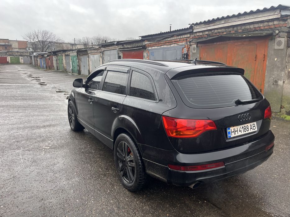 Ауді Q7 3л дизель