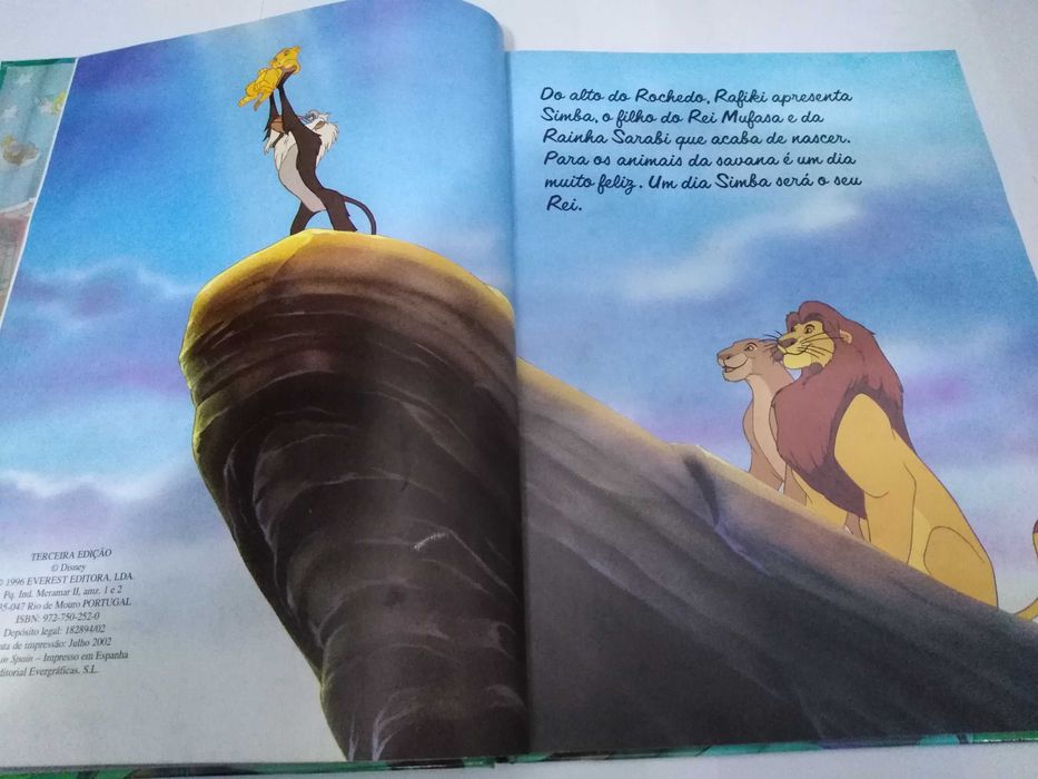 Livro O Rei Leão.