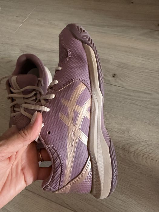 Тенісні кросівки Asics