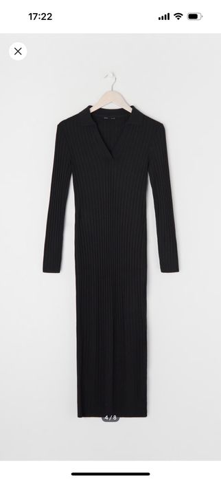 Сукня чорна довга з вирізом