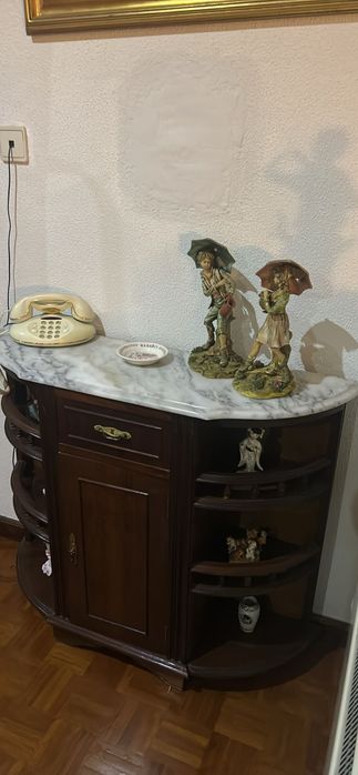 Consolas Madeira e tampo mármore