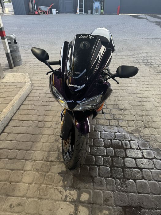 Продам свою ласточку кавасакі zx10r шитий