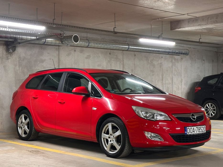 Opel Astra LPG do 2031r Podgrzewane fotele/kierownica Automatyczna Klimatyzacja
