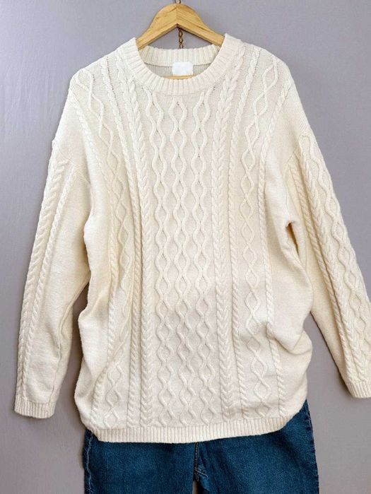 Sweter kremowy warkoczowy długi luźny oversize