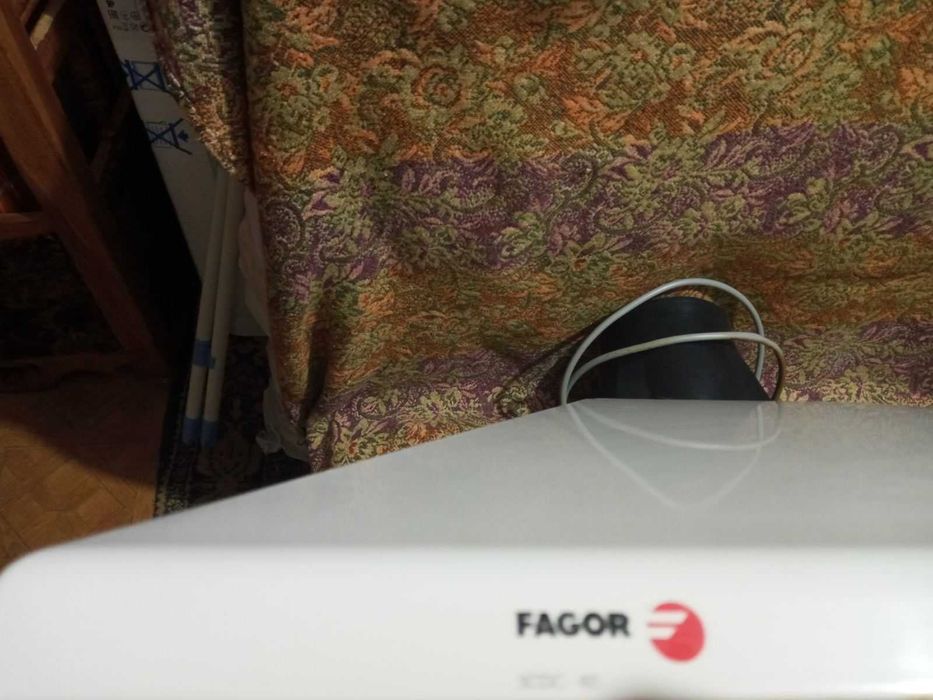 витяжка Fagor Італія