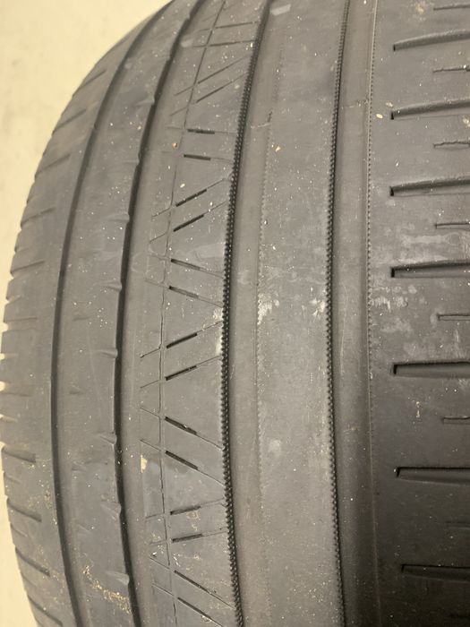 Opona zeetex 235/40R18