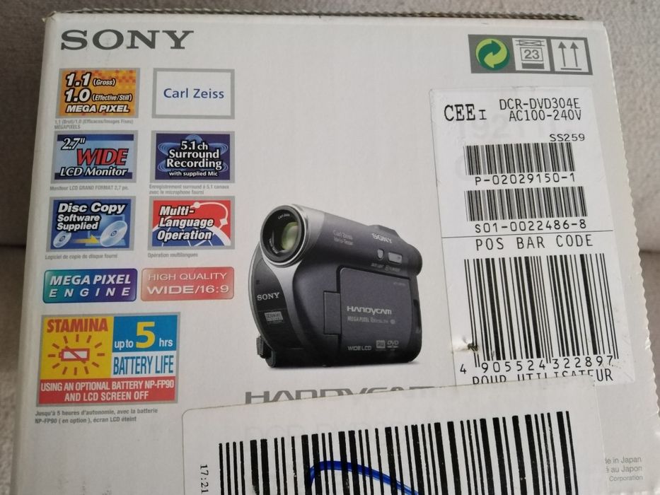 Câmara de Filmar Sony Handycam 12X Mega Pixel Optical Zoom Zoom