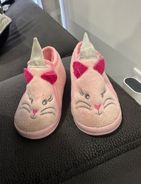 Pantufas Rosa Unicórnio Nº 18