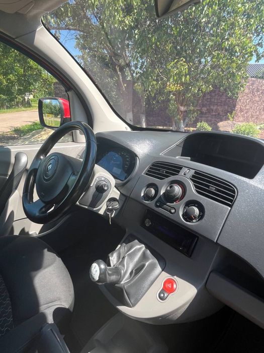 Kangoo 2, канго, кенго 2010 пасажир